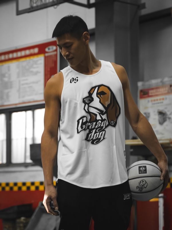 極致白瘋狗單面穿球衣 Jersey、衣服、球衣、籃球衣、雙面穿球衣、服飾、穿搭、潮流、籃球、迪艾斯、設計、台灣