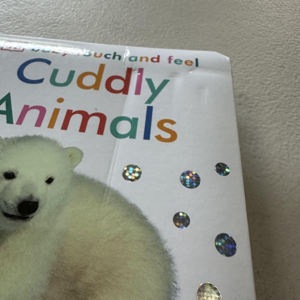 (骨折)DK Baby Touch and Feel Cuddly Animals (寶寶觸摸書：可愛動物) 