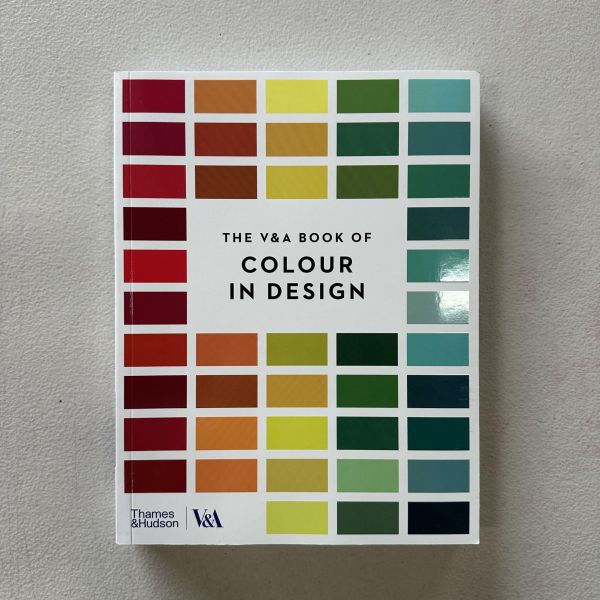 (微恙)The V&A Book of Colour in Design(V&A博物館：設計師的色彩選擇與思維) 