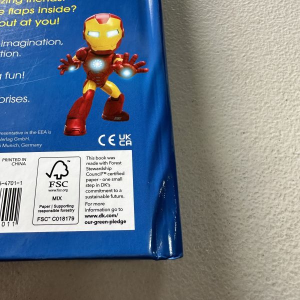 (微恙)Pop-Up Peekaboo! Marvel Spidey and his Amazing Friends(躲貓貓大翻頁立體書：蜘蛛人和他的驚奇朋友) 