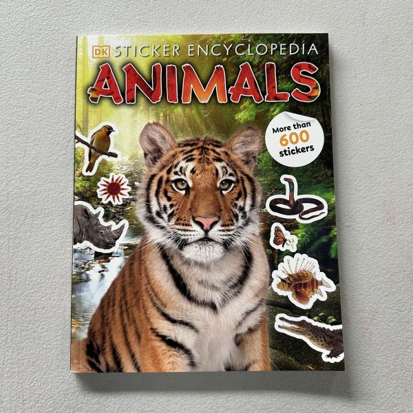 (微恙)DK Sticker Encyclopedia Animals (動物百科貼紙書) 
