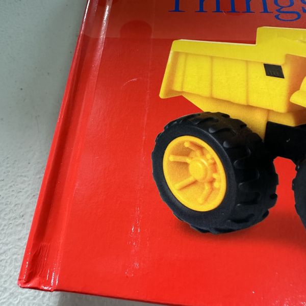 (微恙)DK Pop-Up Peekaboo! Things That Go (躲貓貓大翻頁立體書：交通工具) 