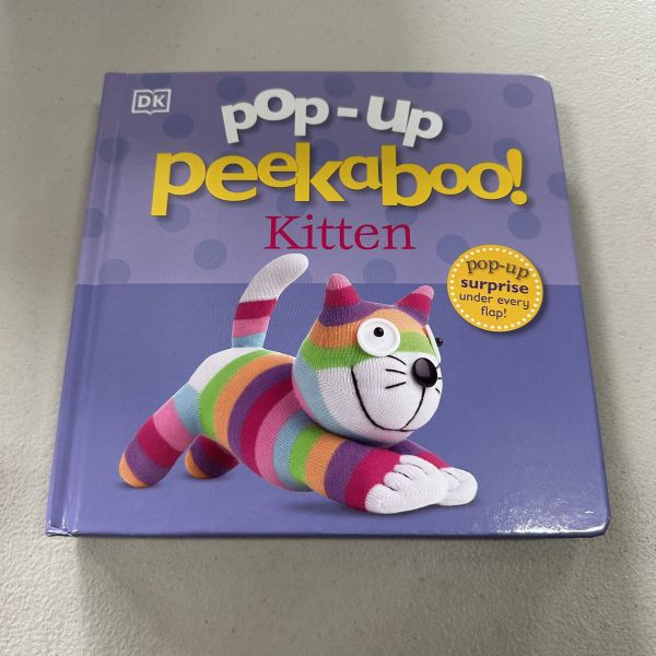 (微恙)DK Pop-Up Peekaboo! Kitten (躲貓貓大翻頁立體書：貓咪) 