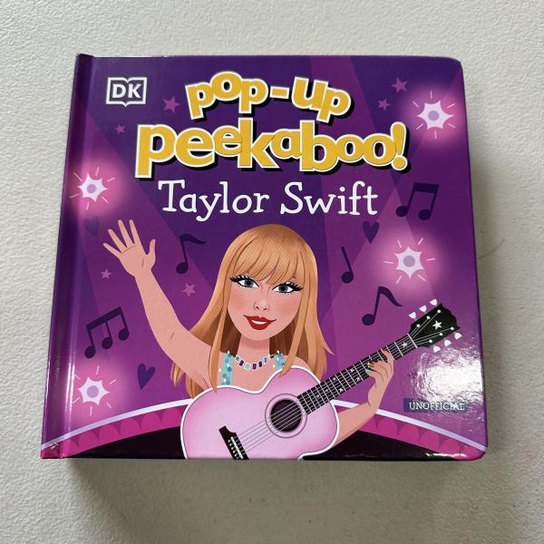 (骨折)DK Pop-Up Peekaboo! Taylor Swift(躲貓貓大翻頁立體書：泰勒絲) 