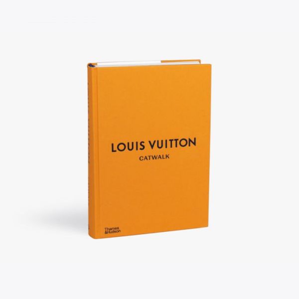 Louis Vuitton Catwalk The Complete(Louis Vuitton路易威登時裝秀全紀實) 