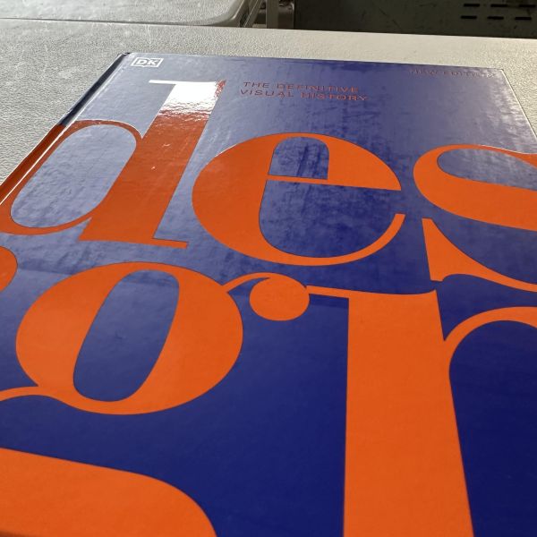 (微恙)Design: The Definitive Visual Guide New Edition(設計史大百科 增修版) 