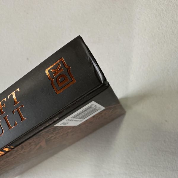 (骨折)DK A History of Magic, Witchcraft and the Occult (魔法、巫術與神祕學的歷史) 