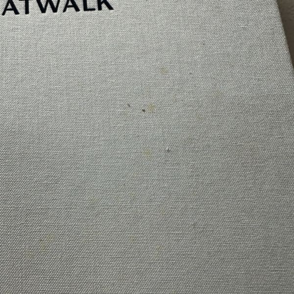 (微恙)Prada Catwalk The Complete Fashion Collections(Prada普拉達時裝秀全紀實) 