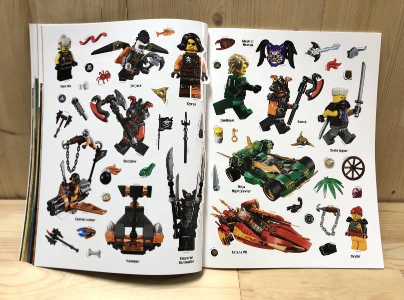 DK LEGO NINJAGO Ultimate Sticker Collection(樂高旋風忍者貼紙書) 