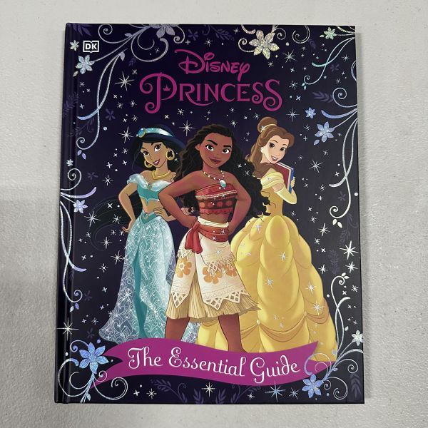 (微恙)DK Disney Princess The Essential Guide, New Edition(迪士尼公主百科 增修版) 
