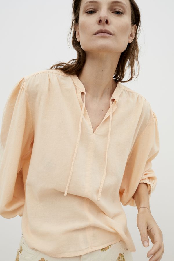 The New Society Olivia Woman Blouse 大人上衣 