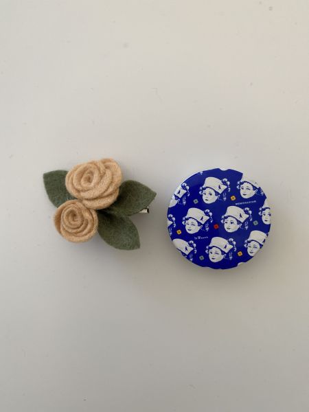 Felt Me Knot Dainty Roses 玫瑰髮夾 - Ivory 