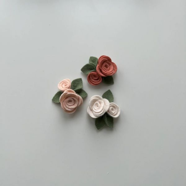 Felt Me Knot Dainty Roses 玫瑰髮夾 - Champagne 