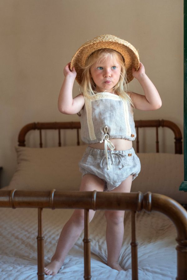Popelin Linen Top with Straps 棉麻小可愛背心 - Sand 