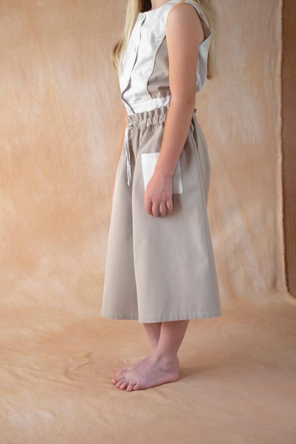 Popelin Taupe Long Bermuda Shorts 百慕達寬褲 
