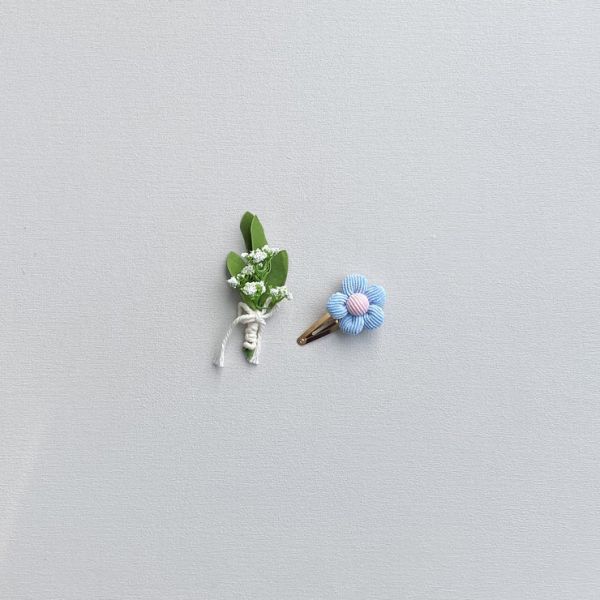 Lux and Dae Flower Clip - Pale Blue 
